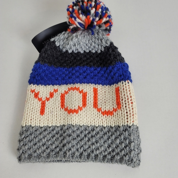 5/$25 ZARA KNIT HAT W LOVE YOU GRAPHICS & POM - Picture 2 of 7